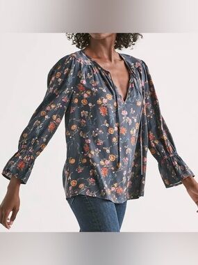 Lucky Brand Printed Bell Sleeve Top Navy Floral Women’s Medium Vintage Inspired
